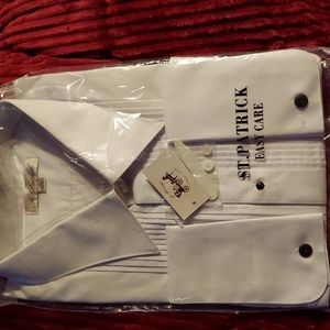 St. Patrick men's white button down cuffed sleeve shirt
